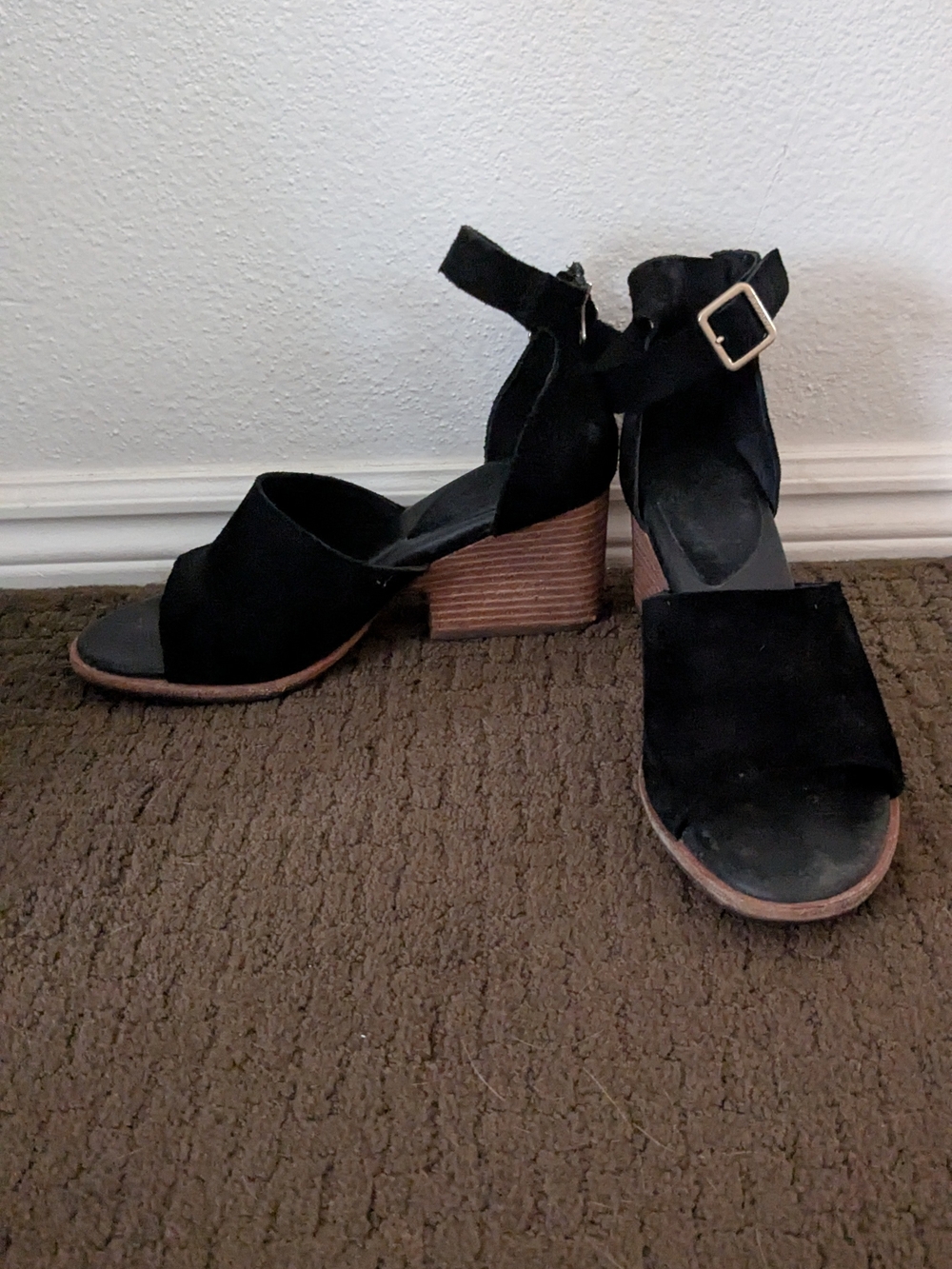 Kork-Ease Black Suede Block Heel Sandals with Ankle Strap W8